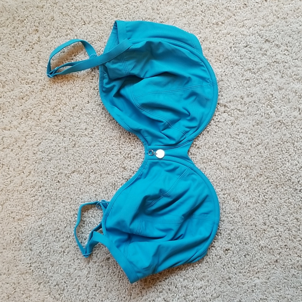 Blue underwire bikini top